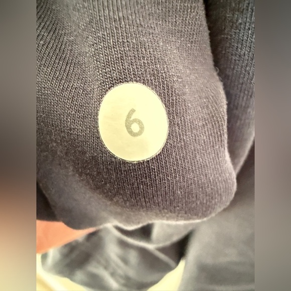 Lululemon Coast Wrap - Picture 7 of 7